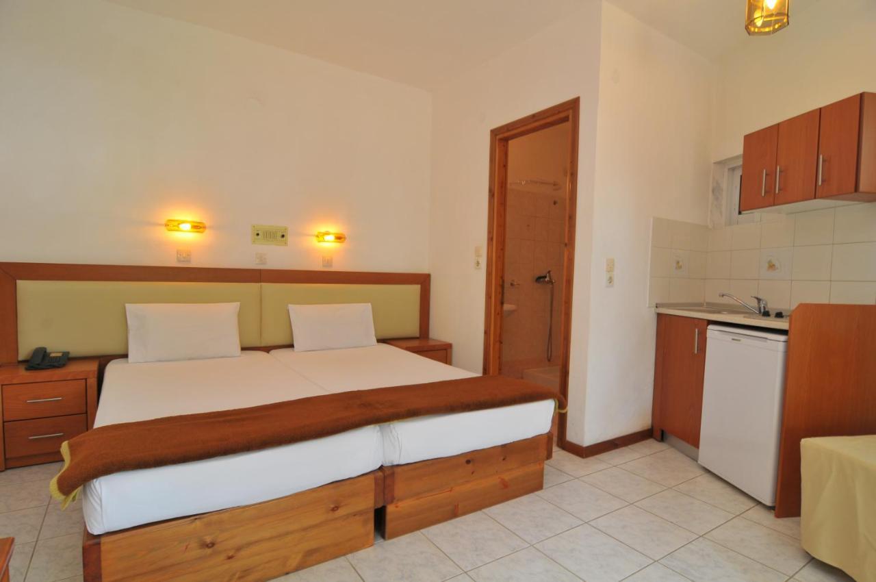 Hotel Emerald Chrysi Ammoudia Exterior photo